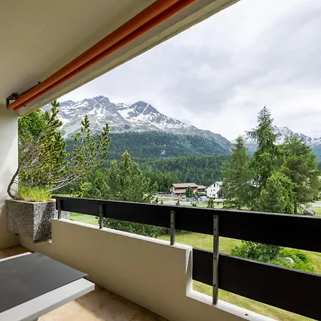 Charming Facing Piz Rosatsch * Σεντ Μόριτζ